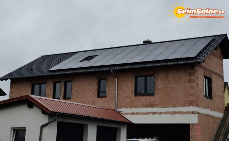 2x 15kWp Split-Photovoltaikanlage zur Eigenstromnutzung und Volleinspeisung in Neustadt